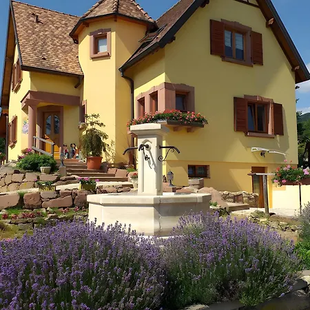 D'hôte La Châtelaine Couette-café