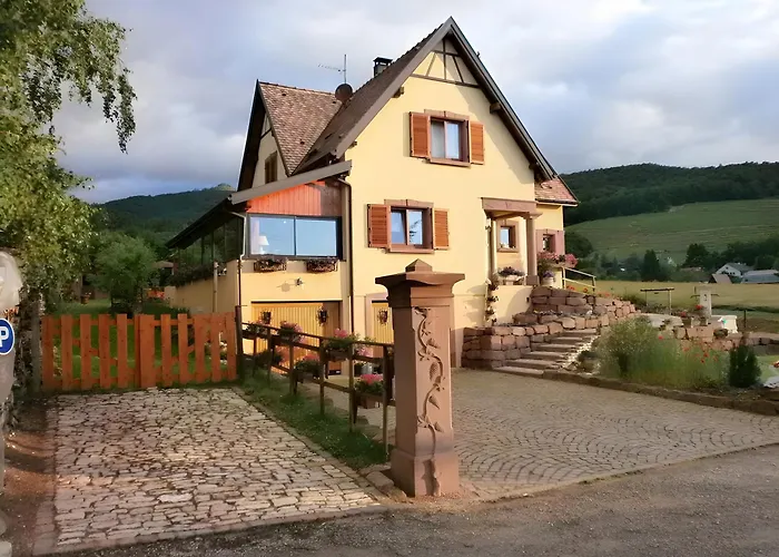 D'hôte La Châtelaine Couette-café 3*