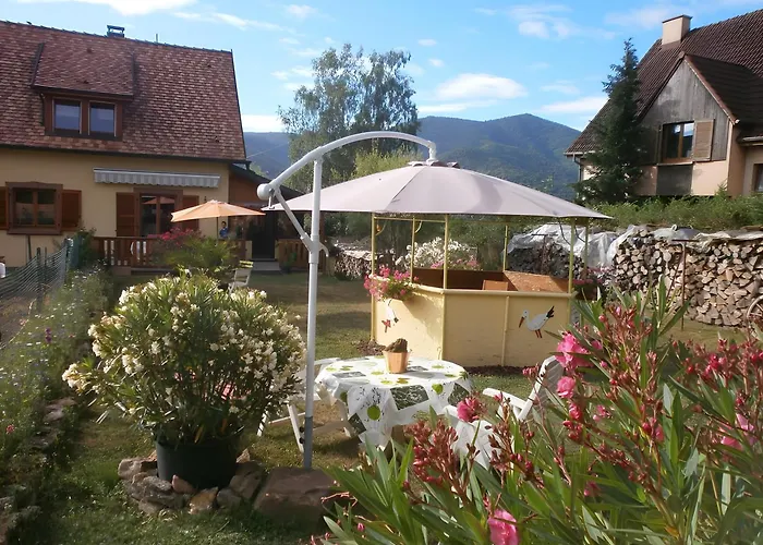 Couette-café D'hôte La Châtelaine 3*